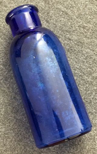 Antique BROMO SELTZER EMERSON DRUG CO.  BALTIMORE Blue Glass Bottle 2