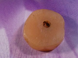 ANCIENT PRE - COLUMBIAN TAIRONA LIGHT ORANGE AGATE DISC BEAD 18.  2 BY 5.  8 MM 5