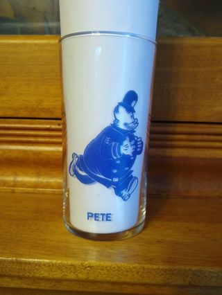 VINTAGE PEPSI PETE PROMO GLASS WITH THE LIBBEY LOGO ON THE BOTTOM A 331 2