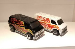 Vintage 1974 Hot Wheels Van Black With Flames And White With Flames