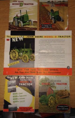 5 Vintage John Deere Model D Tractor Brochures.