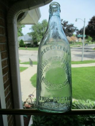 Very Cool Leisen &henes Brewing Co Menominee Michigan Beer Bottle