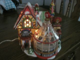 DEPARTMENT 56 M & M ' S NORTH POLE SERIES M & M CANDY FACTORY LIGHT & MOTION 3