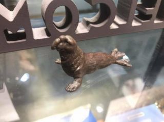Rare Yowie Southern Elephant Seal Animal Pvc Mini Figure Figurine Model