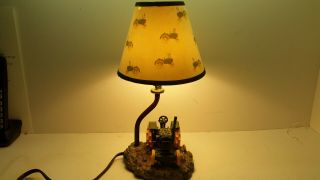 Vintage John Deere Tractor Accent Lamp With Shade DL20M Resin 1999 2