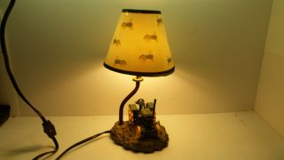 Vintage John Deere Tractor Accent Lamp With Shade DL20M Resin 1999 7