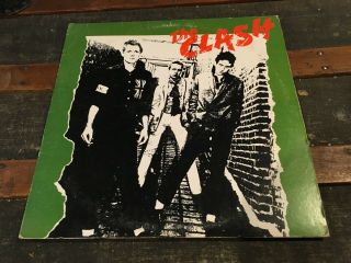 The Clash Self Titled Lp,  Je 36060,  1978,  Nm/vg,