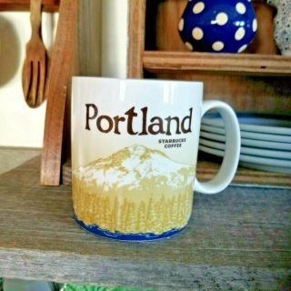 2009 Starbucks Portland,  Oregon Collectors Series City Coffee Mug Cup 16 Oz