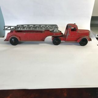 Vintage Tootsietoy Fire Truck 1947 Mack L Line Hook & Ladder 9 "