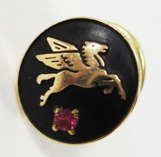 Vintage Mobil Oil Pegasus Service Pin Employee Award Round Gold Ruby Stone 10k