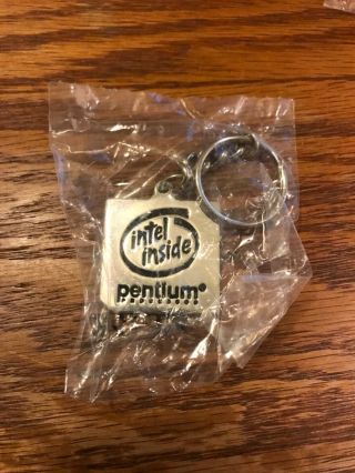 Vintage Intel Pentium processor engraved metal keychain with die 4