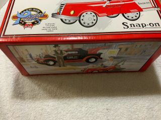 Snap - On Tow Truck Bank Pedal Car Die - Cast 1/6new