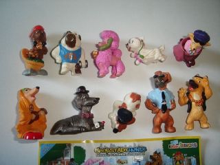 Kinder Surprise Set - Dog Stories City Dogs Puppies 2010 - Figures Collectibles
