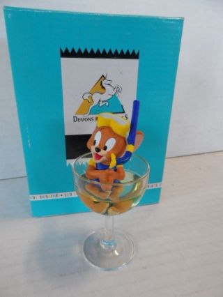 Demons & Merveilles Tom & Jerry Jerry Scuba In Glass 4.  25 " Figurine/statue Vfr63