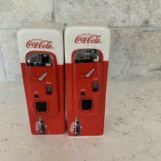Coca Cola Vending Machine Salt & Pepper Shakers.