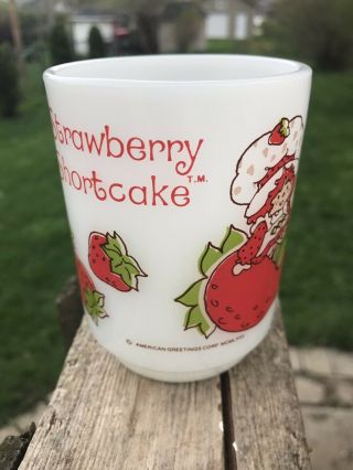 Vintage Strawberry Shortcake Mug Milk Glass Anchor - Hocking 1980 Cup Toy Cartoon