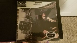 Classic Records Neil Young Live At Massey Hall 1971 Lp 200 Gram 2xlp