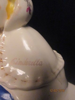 METLOX Vintage Cinderella Cookie Jar Vintage Pottery 1950s[a 5] 3