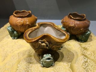 Set Of 3 Vintage Ceramic Majolica Planters Vases With Ceramic Frog Bases