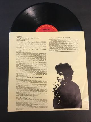 Bob Dylan Biograph 5 lp vinyl box set,  Records near W/ Inserts 8