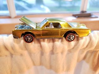 Hot Wheels Redline Lincoln Continental Yellow Restored Beauty