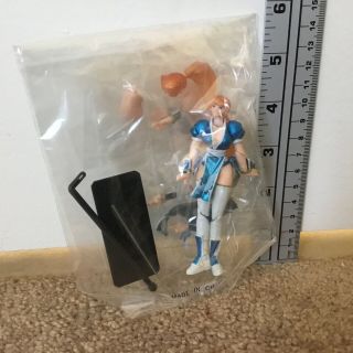 Dead Or Alive Articulated Trading Figure - Kasumi Player 1
