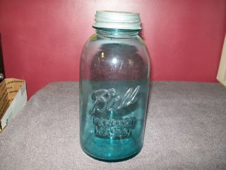 Vintage 1923 - 1933 1/2 Gallon Ball Perfect Mason Jar / Cast 5 / W/zinc Lid