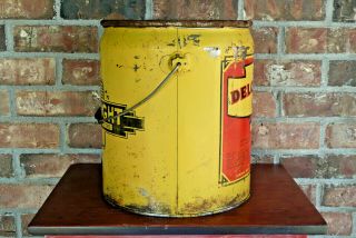 Vintage GM General Motors Delco - Light Oil 5 Gallon Metal Oil Bucket 5