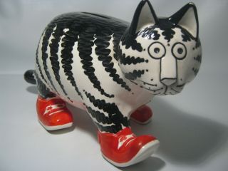 Vintage Tail Version Kliban Black & White Cat / Red Sneakers Bank