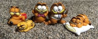 Vintage 1981 United Feature Syndicate Garfield Pvc Toy Collectable Figures