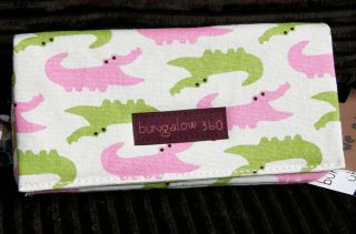 Bungalow 360 Übër Cute Gator Wallet Fair Trade Eco - Friendly Quality 3 Pink Yay