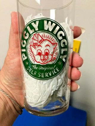 Vtg Piggly Wiggly Advertising Measuring Cup Glass W Spout Grocery Store Promo