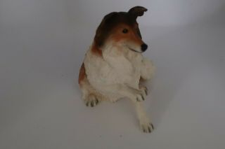 Collie Figurine,  Paw Up As If To Shake