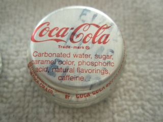 20 vintage Coca Cola Coke Twist Off Bottle Caps 2 sizes 1970 ' s 5