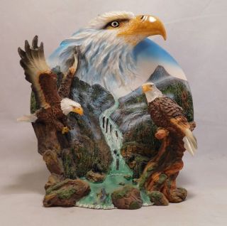 3d Freestanding 8 " Collectors Plate With Three American Bald Eagles