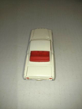 VINTAGE DINKY TOYS FORD MUSTANG FASTBACK 2,  2 WHITE WITH RED INTERIOR 6