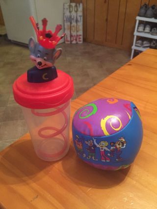 Chuck E Cheese Bobble Head Cup With Straw And Ball Guc