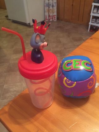 Chuck E Cheese Bobble Head Cup With Straw And Ball GUC 2