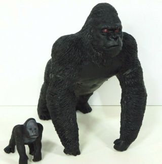 Large Safari Ltd Gorilla Figure 14 " Tall Includes 4 " Baby Gorilla