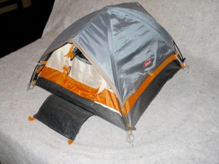 Coleman Display or Sales Sample Tent 2