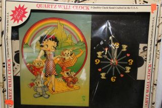 Betty Boop/wizard Of Oz Quartz Wall Clock