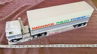 Vintage 1980 Processed Plastic Big Rig Semi Truck 18 Wheeler Magnavox Promo 22in