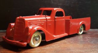 Vintage Tootsietoy Red Truck 5.  75 " 