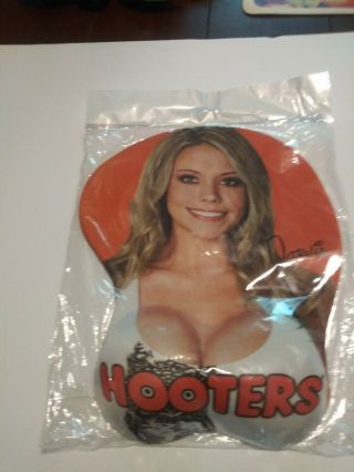 Hooters Mouse Pad