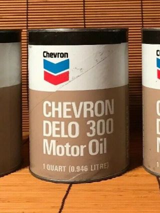 Vintage Chevron Delo 300 1 Quart Full Composite Motor Oil Can Vgc Garage Decor