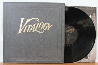 Pearl Jam Vitalogy Lp (epic E - 66900,  Orig 1994) Vg,  Vinyl,  Booklet Grunge
