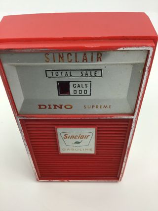 Vintage Sinclair Gasoline Gas Station A M Portable Red Dino Radio 2