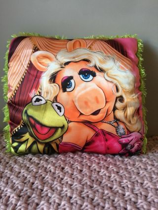 Kermit And Miss Piggy Pillow