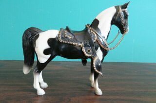 Vintage 1960 ' s Breyer Black and White Pinto Horse With Snap Western Saddle 3