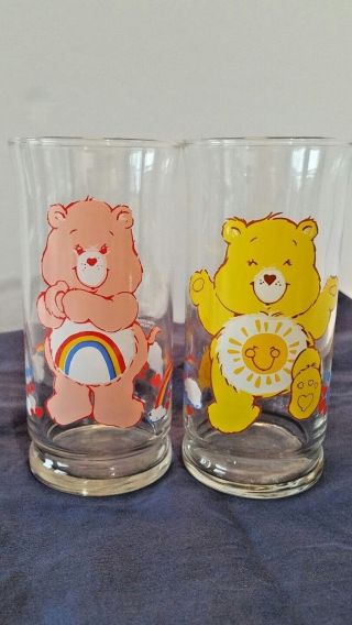 Vintage Care Bears Pizza Hut Collectibles Set Of 2 Drinking Glasses 1983